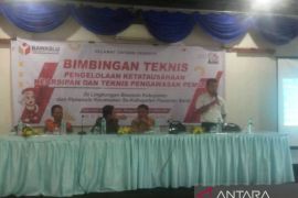 Bawaslu Pasaman Barat adakan pembekalan kearsipan bagi Panwaslu kecamatan