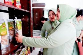 UMKM Bang Pace Korem 172/PWY menjadi pusat oleh-oleh Jayapura