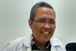 Prof Nidom Unair imbau masyarakat tak khawatir flu burung