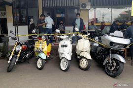 Jumlah pelapor kasus robot trading Wahyu Kenzo terus bertambah