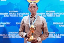 Pemkab Selatan Terima UHC Award 2023