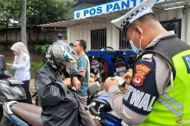 Puluhan kendaraan bermotor terjaring razia pajak di Tangerang