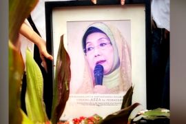 Catatan Ilham Bintang -Enam Jam Sebelum Nani Wijaya Wafat