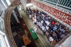 Jadwal Sholat di Bandung hari ini Jumat 19 Oktober 2025