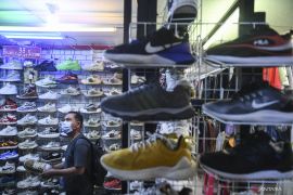 Sisi negatif perdagangan pakaian bekas impor