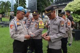 Bidpropam Polda Lampung periksa urine ratusan personel Polres Lamtim