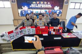 Polisi ungkap kasus mutilasi mayat dalam koper merah di Bogor