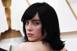 Lirik lagu "Wildflower" oleh Billie Eilish beserta maknanya