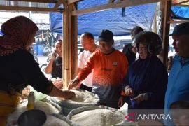 Pj Bupati Aceh Tengah pastikan harga dan stok bahan pokok stabil jelang Ramadhan