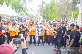 Ribuan warga ramaikan pawai demokrasi di Lhokseumawe