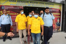 Dua warga Pakistan dan satu warga India diamankan di Tembilahan