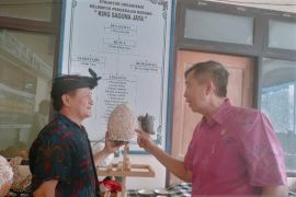 Pastika: Kerajinan limbah kerang dengan narasi dapat bernilai tinggi