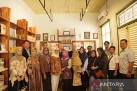 PT Timah Tbk dipasarkan di kawasan LaTerasse dan Hotel Swis-Belhotel Pangkalpinang.