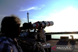 Terhalang kabut, Tim Hisab dan Rukyat Situbondo tak dapat lihat bulan