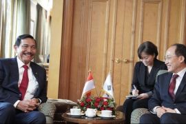Menko Luhut bertemu Wakil PM Korsel membahas investasi EV hingga pariwisata