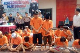 Tersangka kasus penganiayaan santri Bangkalan bertambah dua orang