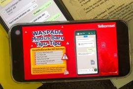 Telkomsel imbau pelanggan waspada kejahatan dengan modus unduh file APK fiktif