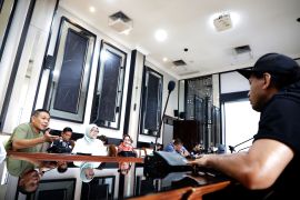 Wali Kota Eri dampingi Bonek saksikan laga tunda PSIS-Persebaya