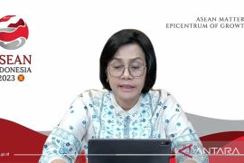 Menkeu paparkan syarat menjadi calon anggota DK OJK 2023-2028