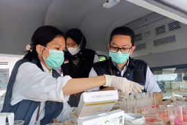 Loka Pom Belitung periksa jajanan buka puasa