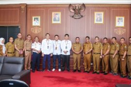 Bupati Lampung Selatan minta PT PLN UP3 Tanjung Karang fasilitasi penerangan di lokasi wisata