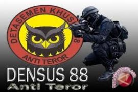 Densus 88 Polri geledah sejumlah kantor yayasan di Sigi dan Donggala