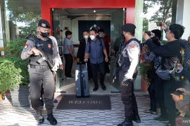 KPK sita dokumen kuota tembakau tahun 2016-2019 di kantor BP Tanjungpinang