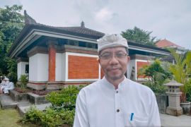 Bali kucurkan hibah uang untuk desa adat sebesar Rp447,9 miliar