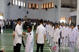 62 Kades terpilih di Madina dilantik, ini harapan Bupati