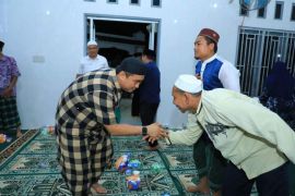 Bupati Labura ajak masyarakat tingkatkan ibadah