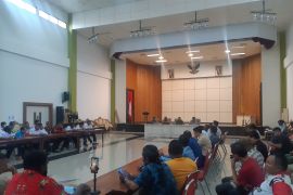 Pemkot Jayapura lakukan kajian teknis pemerataan tarif transportasi online-konvensional