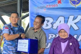 Satrad 224 Kwandang selenggarakan bakti sosial di  Bandara Djalaludin