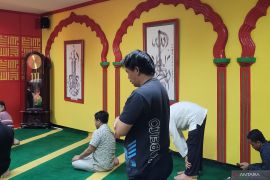 Masjid Lautze dakwah dengan akhlak didik para mualaf