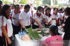 Pemkab Badung ajak ASN majukan dan belanja produk UMKM