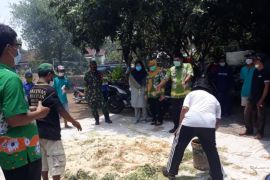 Inovasi "Ngusap Arit", Disnak olah limbah bunga sedap malam jadi pakan ternak