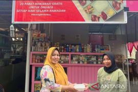 Gelar Warteg Gratis untuk Duafa, Alfamart dan Heinz ABC Bagikan 20.000 Paket Buka Puasa
