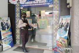 KPK lanjutkan penggeledahan hingga kediaman pejabat di Kapuas