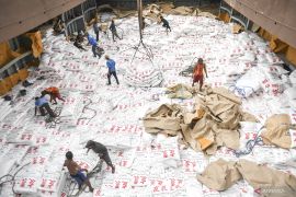 Harga gula kristal putih di tingkat petani ditetapkan Rp12.500 per kg