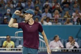 Kalahkan Alcaraz, Sinner tantang petenis Rusia Medvedev di final Miami Open