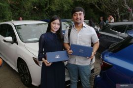 Pasangan suami istri ini boyong dua sekaligus Subaru WRX