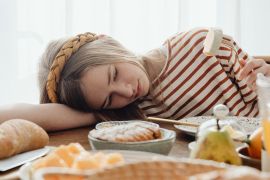 Faktor-faktor yang bisa memicu menstruasi dini pada anak perempuan