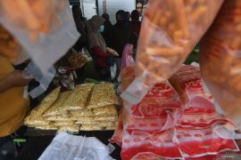 PENJUALAN KUE KERING Page 1 Small