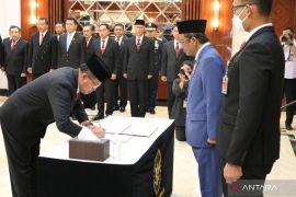 Mahfud MD melantik Dadi Hartanto sebagai Sesjen Wantannas