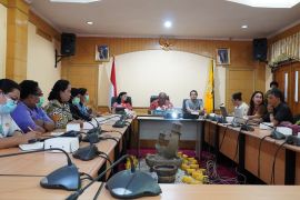 Pemkot Jayapura secara bertahap menjadikan puskesmas BLUD