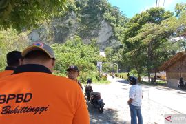 Gempa di Bukittinggi, Ngarai Sianok alami longsor