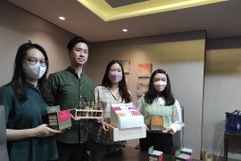 Robustea, teh dari kulit buah kopi dan campuran bunga yang kaya rasa