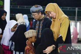 Bupati Bangka Tengah santuni 150 anak yatim