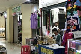 Tukang jahit di Ambon banjir orderan jelang Lebaran Idul Fitri