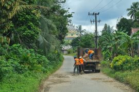 Kecamatan Upau gandeng swasta untuk tingkatkan kualitas jalan desa