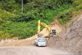 Pemprov Sumbar antisipasi penyempitan jalan alternatif jelang libur Lebaran